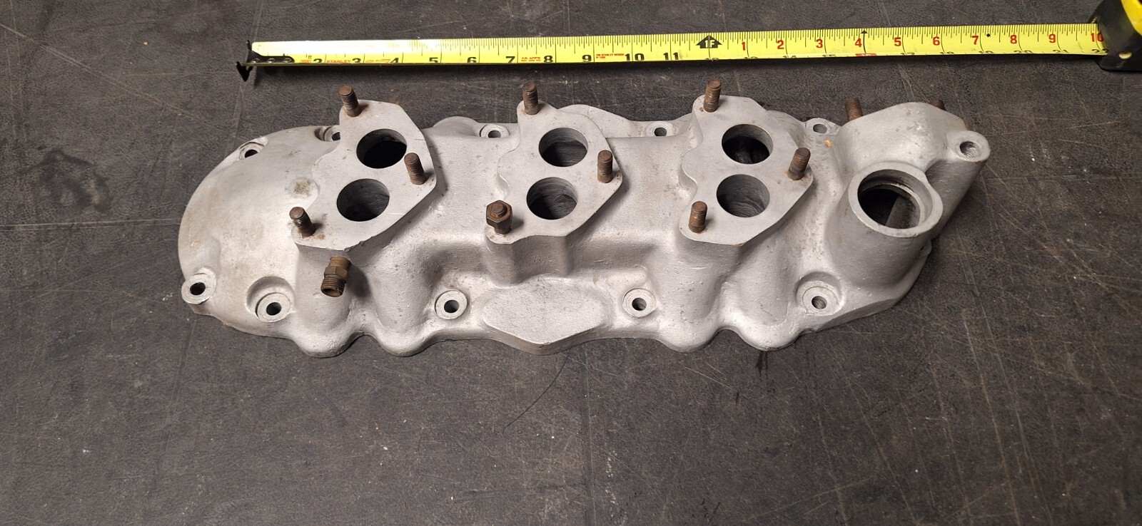 Ford V8 60 hp Tri Power intake manifold Electric Carb & Engineering Los