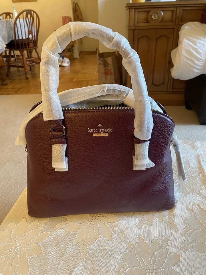 Kate Spade Jackson Street Lottie en ciruela ¡¡NUEVO CON ETIQUETAS!! ¡NUEVO PRECIO BAJO!!