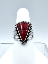 Native American Sterling Silver Spiny Oyster Ring Size 8 Signed T
