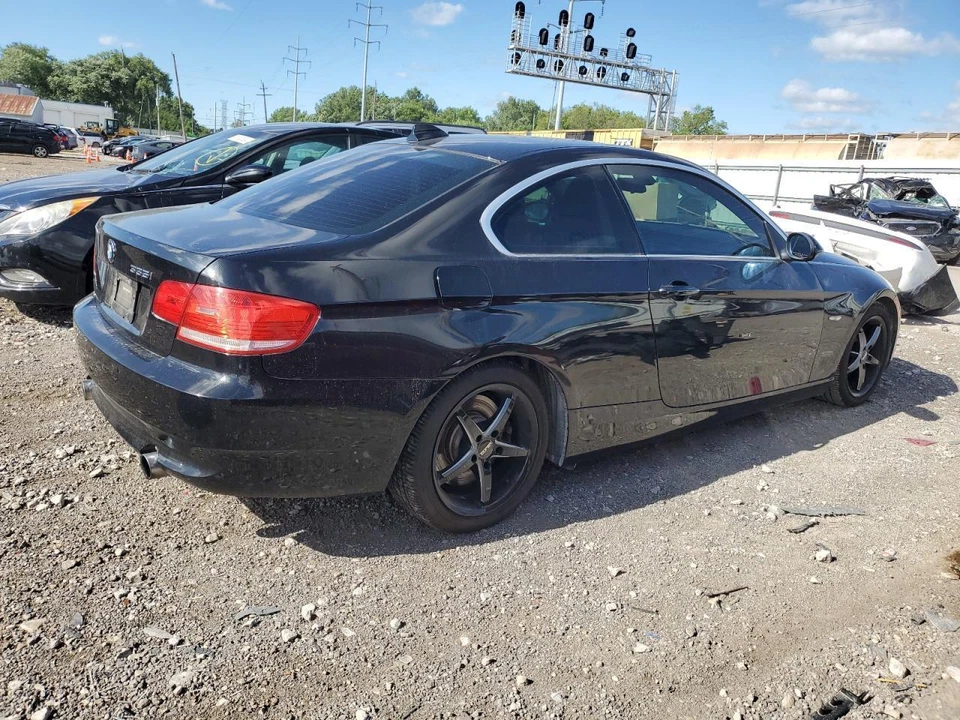 Used Air Cleaner Assembly fits: 2007 Bmw 335I 3.0L gasoline twin turbo Grade A - Image 3 of 4