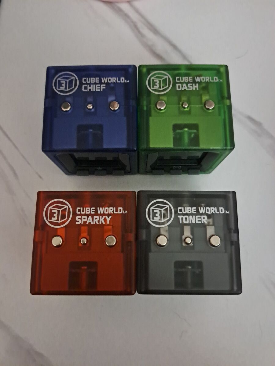 Cube World Series 3 Sparky, Dash, Chief, Toner - Radica Cube World Series 3 Sparky, Dash, Chief, Toner - Radica