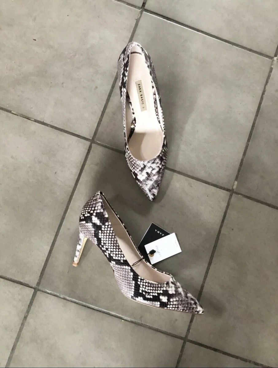 Stuart Weitzman - White & Black Speckled Snakeskin Pumps Sz 5.5 – Current  Boutique