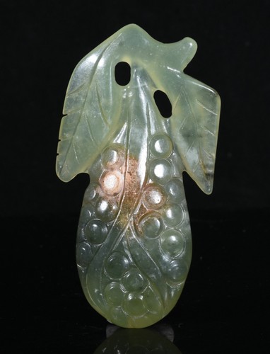 3.5''Chinese Hongshan Culture Old Jade Carving Fruit Grape Statue ...