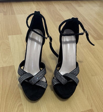 ZU Damen Sandalen EU 38 schwarz Kunstleder St...