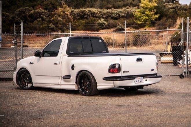 2003 Ford F-150 SVT LIGHTNING Base