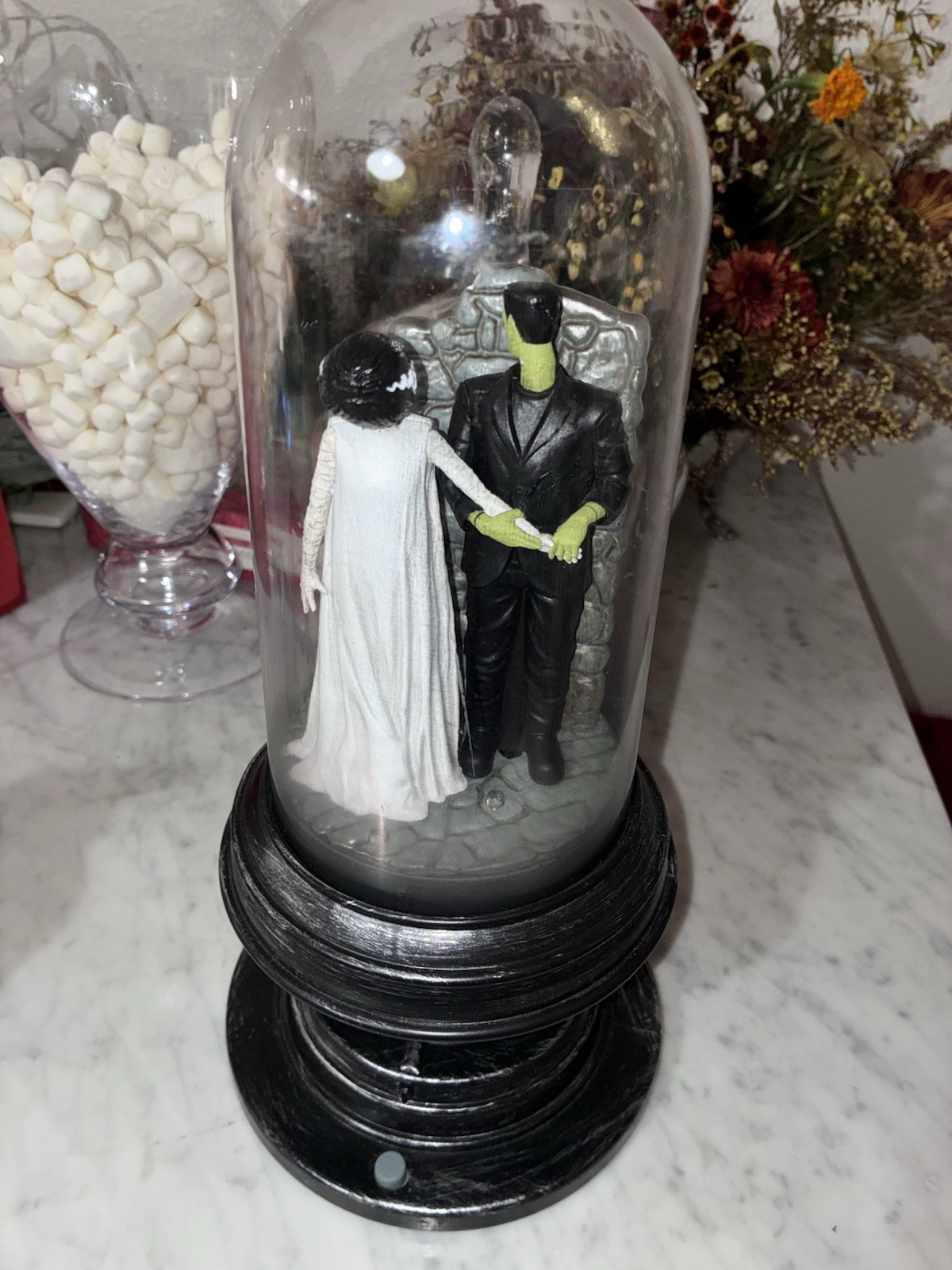 Universal Monsters Frankenstein Bride Animated Light Cloche Gemmy Halloween 12"
