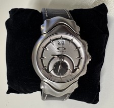 Oakley Uhr Judge Chronograph honed, Top Zustand mit Box, seltenes Sammlerstück