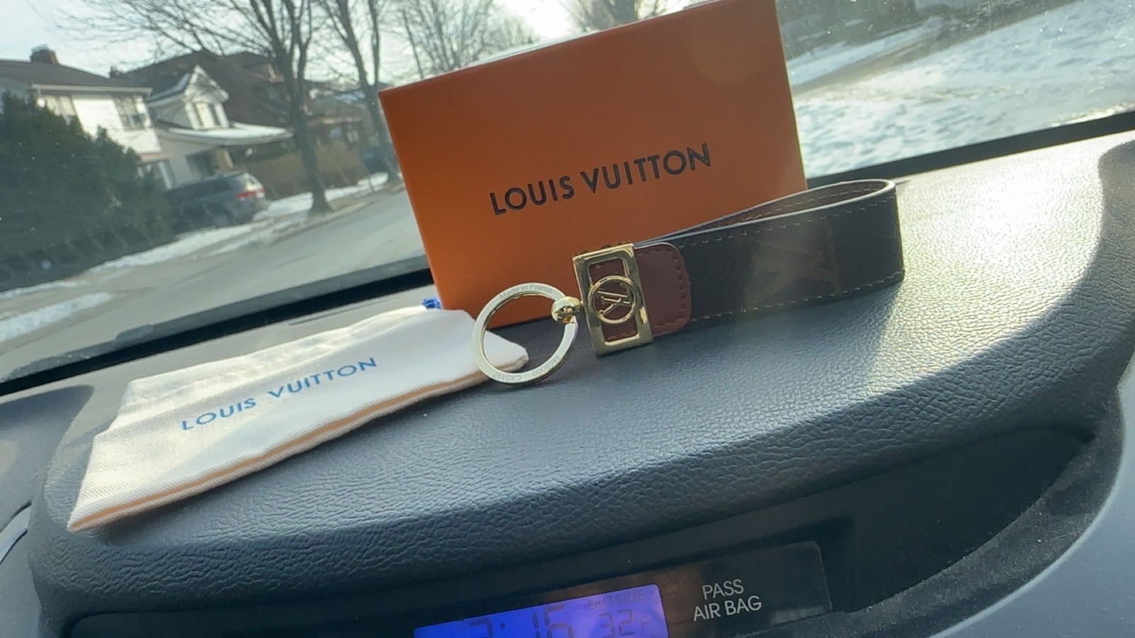 Louis Vuitton Dragonne Key Holder Chain