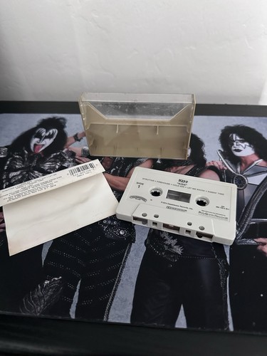 4 Cassette Lot Kiss Destroyer Ace Frehley Hot In The Shade Tested Good Tapes - Picture 6 of 19