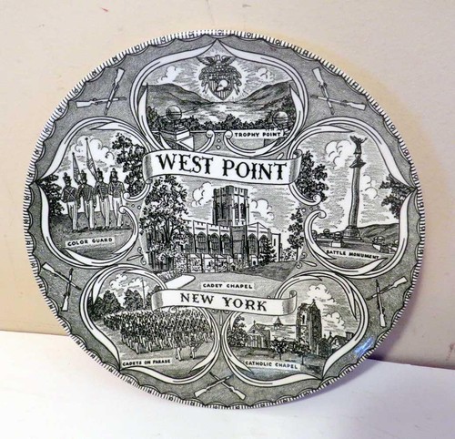 VINTAGE COMMEMORATIVE PLATE WEST POINT NEW YORK CERAMIC 9.5" - Picture 1 of 2