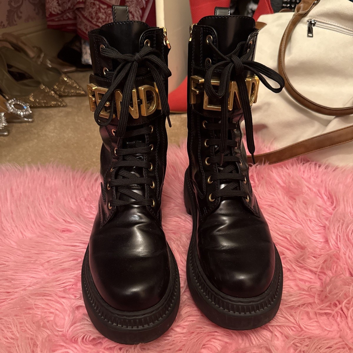 FENDI BLACK bikerブーツ Fendi Biker Boots | italist