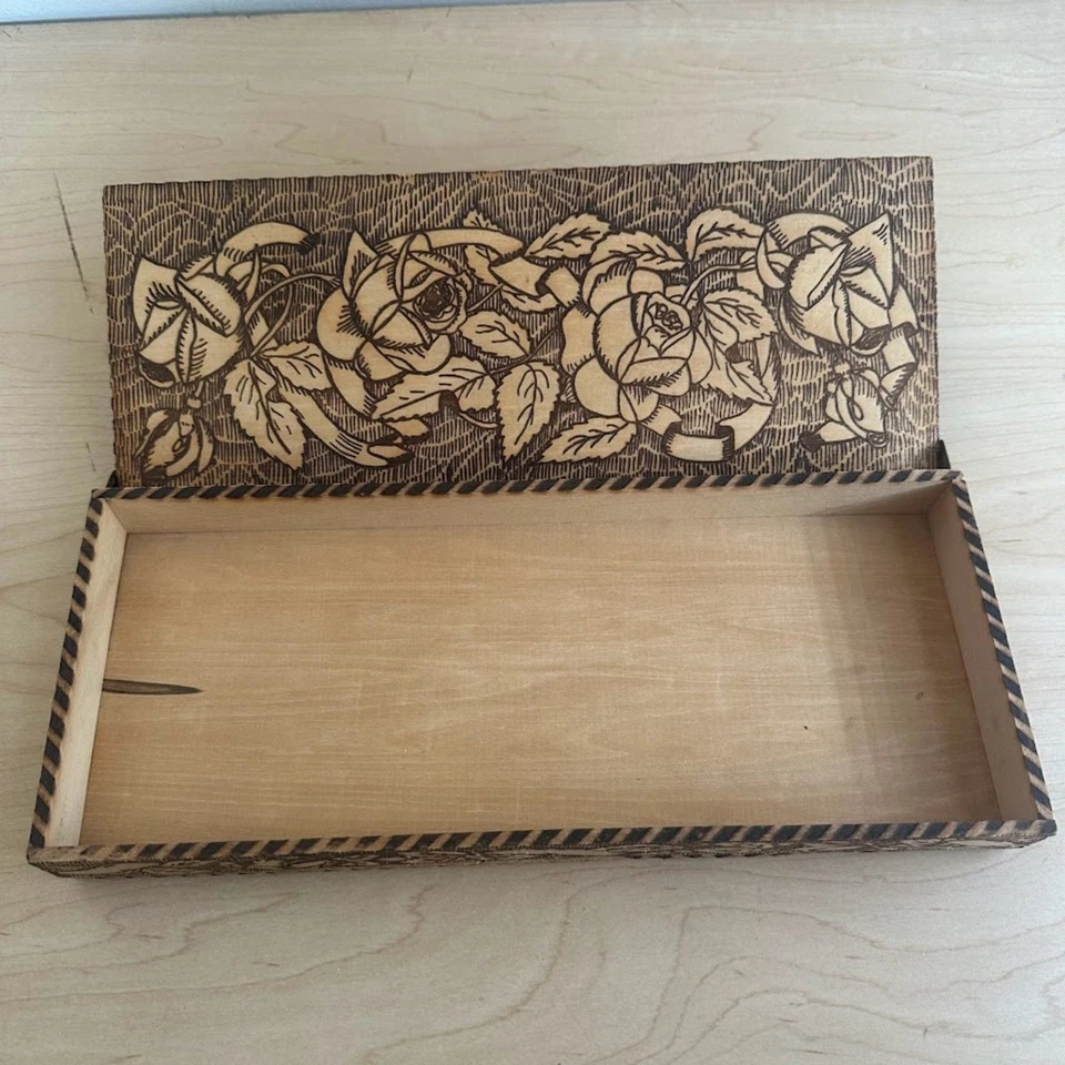 Antique Wizard L. F. Grammes & Son Wooden Box Pyrography Floral - Image 3 of 4