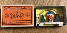 + Pudełko zapałek z miniaturami Seiffener + Łuk Schwib +