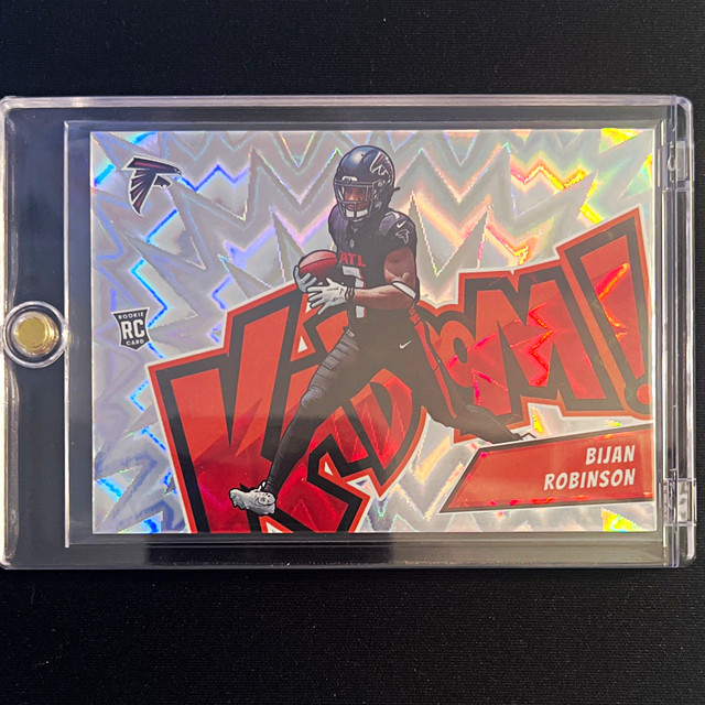 Bijan Robinson 2023 Panini Absolute Kaboom!