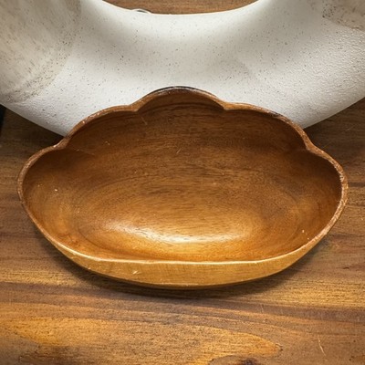 Vintage Wooden Monkey Pod Clamshell Scallop Molded Bowl 