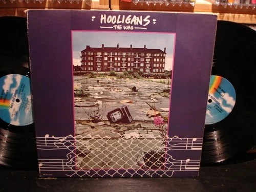 The Who – Hooligans ~ Vintage 1981 Double LP MCA Records – MCA2-12001