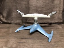VINTAGE LAWN SPRINKLER W. D. ALLEN STREAMLINE, AIRPLANE STYLE 1950'S Working