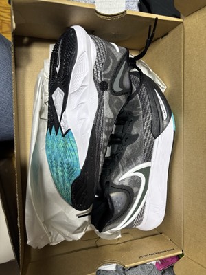 Nike KYRIE 8