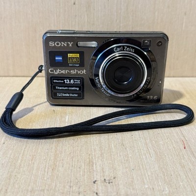 Sony Cyber-shot DSC-W300 13.6MP Dig Camera Blk BROKEN Lens Won t Open Parts Only