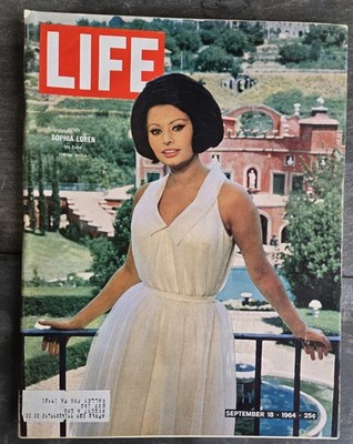 Life Magazine, Sept 18, 1964 Sophia Loren Cover plus Vintage Advertising