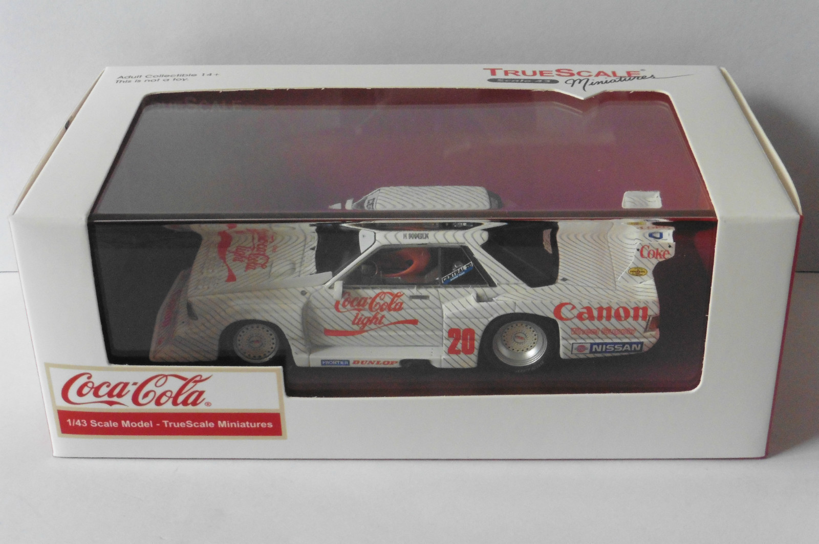 Nissan Bluebird #20 GR5 WEC Japan 1984 la légende de Fuji en miniature 1/43