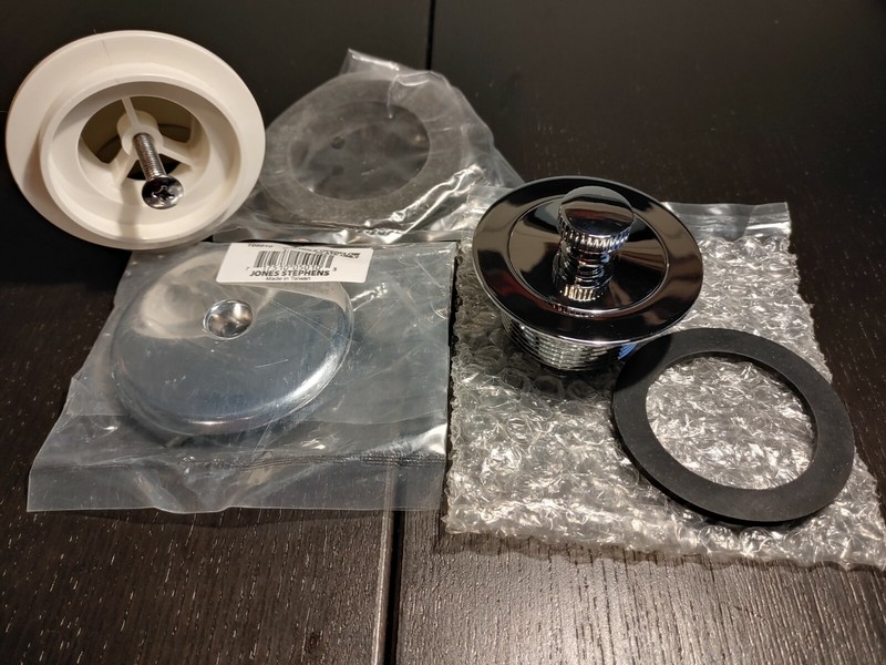 Jones Stephens Chrome Plated Lift and Turn Bath Drain w/ 1 Hole Face Plate (PVC)