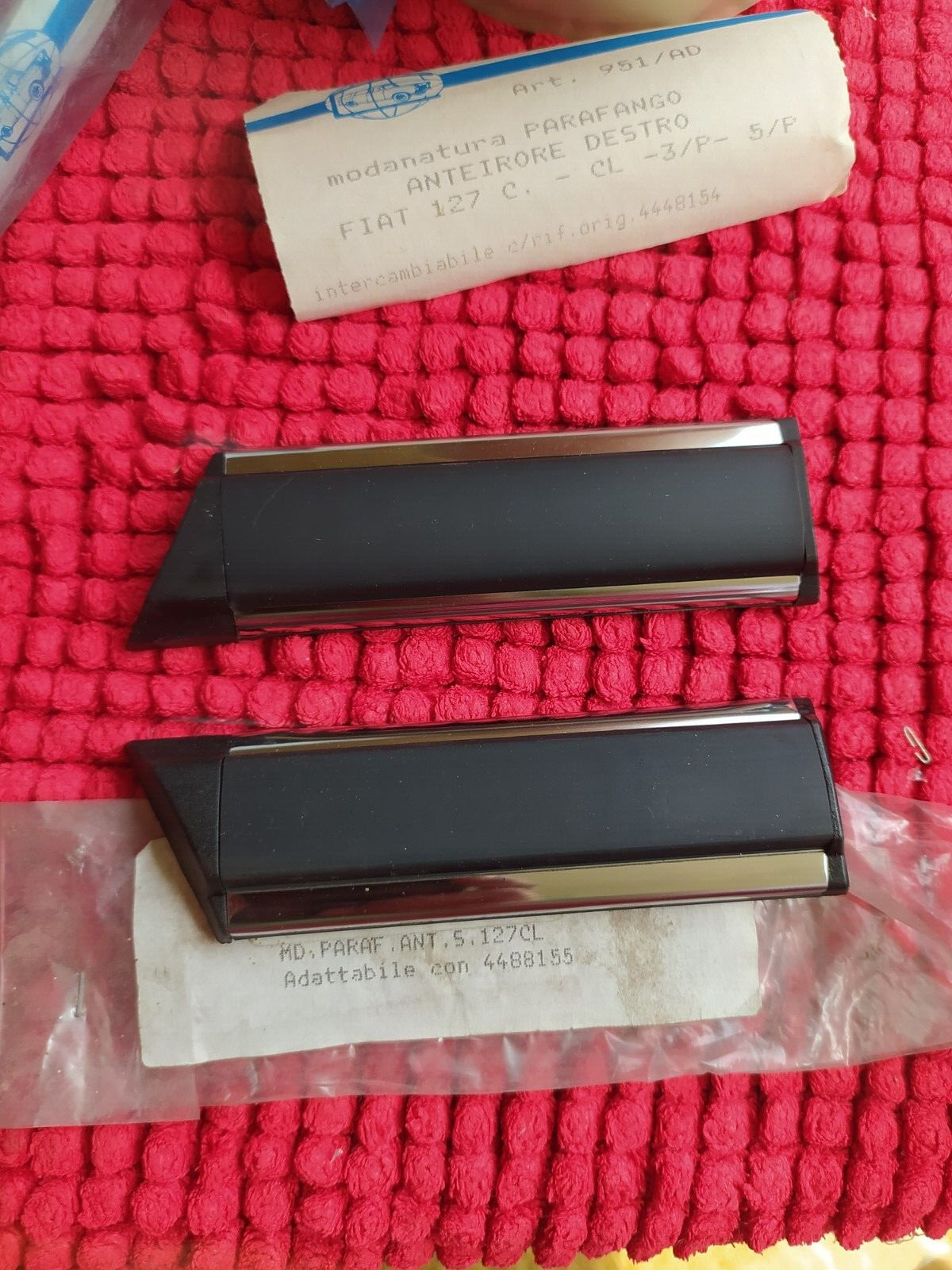 Modanatura Parafango Fiat 127 L CL 3-5 Porte 4488155 4488154 Originale