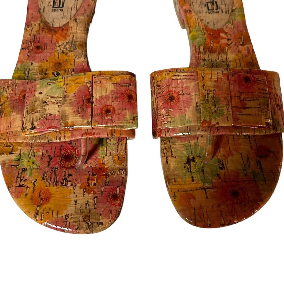 Moda Spana Size 7.5 Floral Slide Sandals Has Flaw - Image 2 of 4