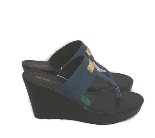 BCBGeneration Domonique Damen-Sandale blau Denim goldfarbenes Logo Keilabsatz Größe 7,5 - Bild 4 von 9
