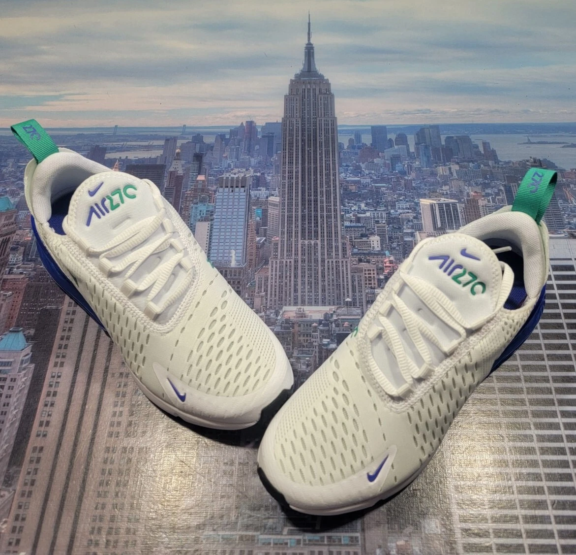 Nike Air Max 270 White Neptune Green Lapis Womens Size 6.5 AH6789
