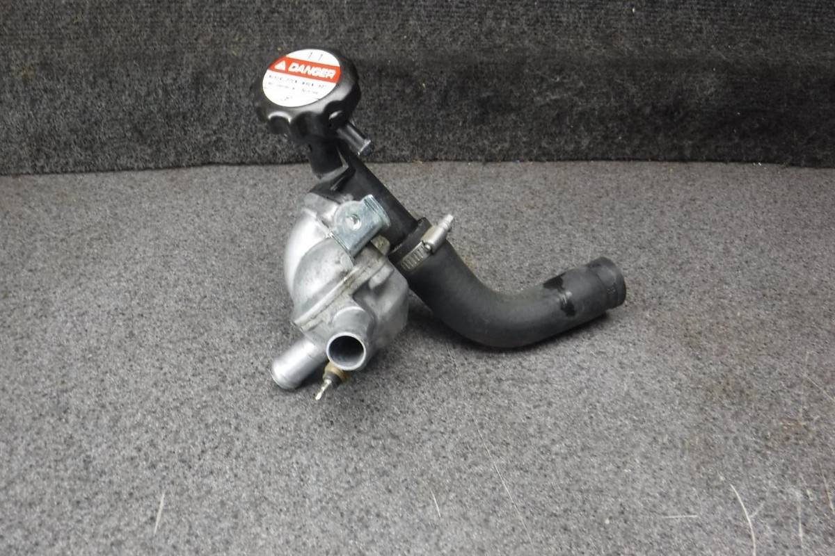 00 Honda Shadow VT 1100 VT1100 Thermostat 23L | eBay