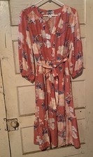 Women’s Gap 3/4 Sleeve V Neckline Coral Color Floral Dress Tie Waist Size M