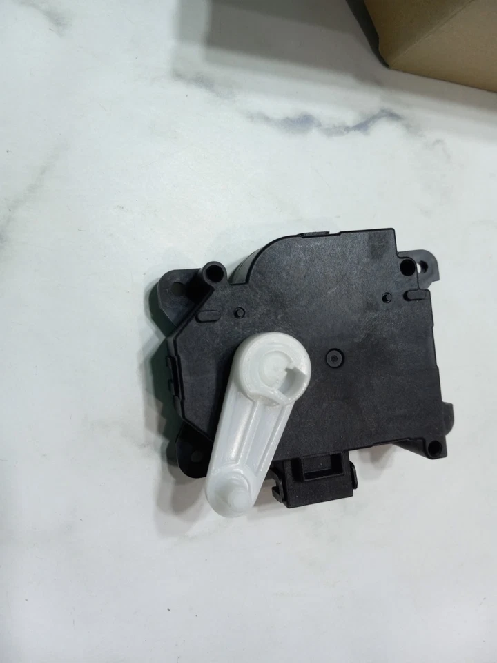 Dorman 604-939 HVAC Blend Door Actuator-Heater Blend Honda Civic CR-V 2003-2006 - Image 3 of 4