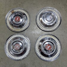 Original 1962 Studebaker Lark 15 Hubcaps Hub Caps Lot Of 4 Driver Quality Shape