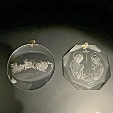 Lot 2 Vtg 1977 Amsun Ind Etched Acrylic Santa Sleigh Manger Christmas Ornament