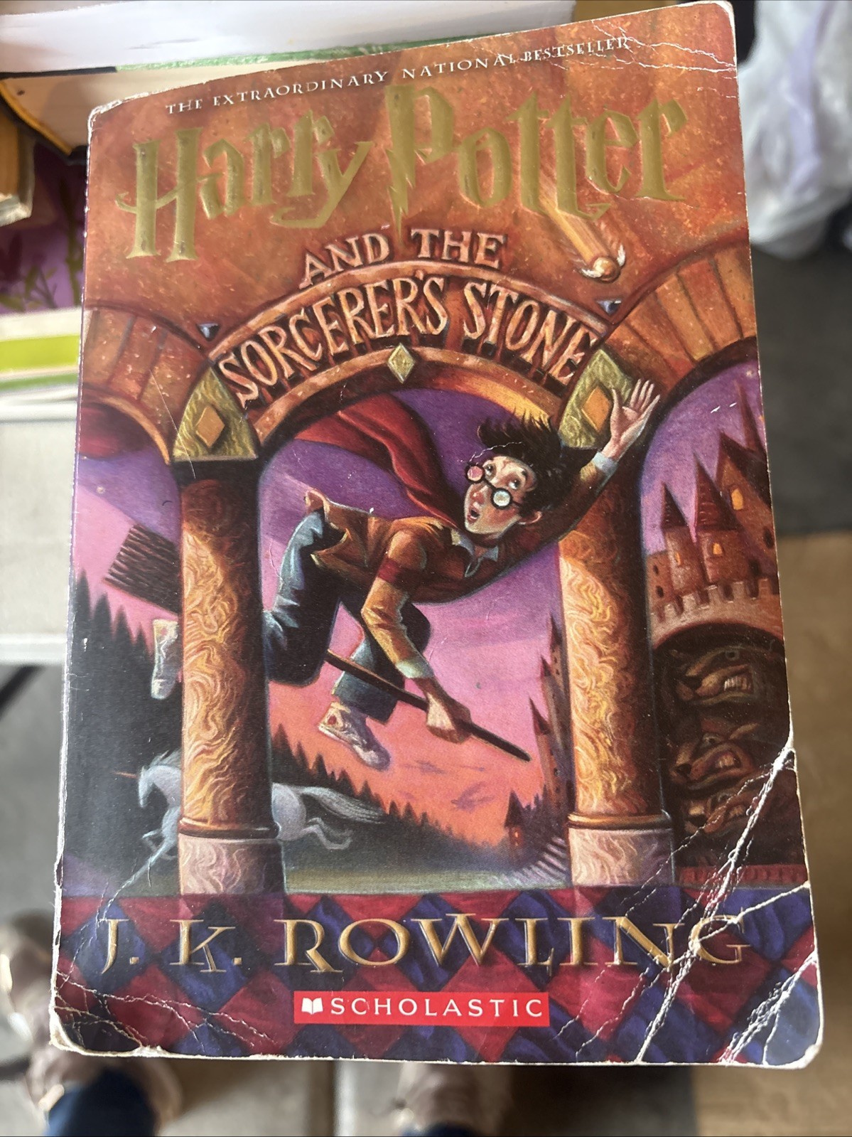 Harry Potter and the Sorcerer's Stone by J. K. Rowling (1999, Mass Market)