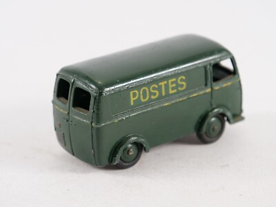 DINKY TOYS ANCIEN FOURGONNETTE PEUGEOT D.3.A.  POSTES  au