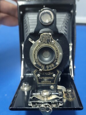 Kodak No. 2 Folding Autographic Brownie Camera With Leather Case
