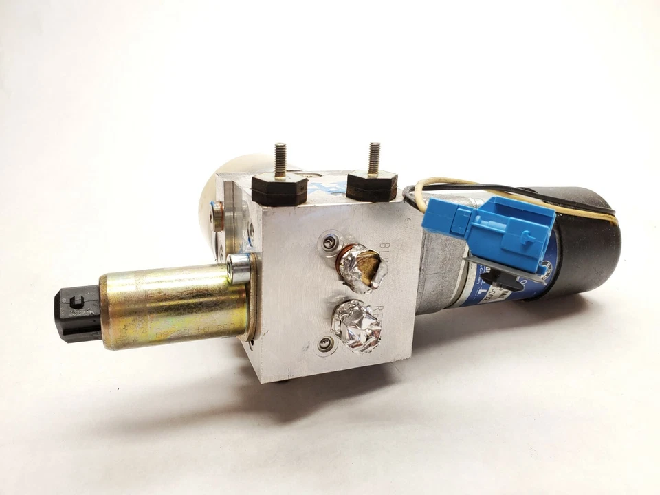 BMW 745i 750i 2002-2008 tapa maletero motor bomba elevadora hidráulica 7015009 Foto 4 de 4