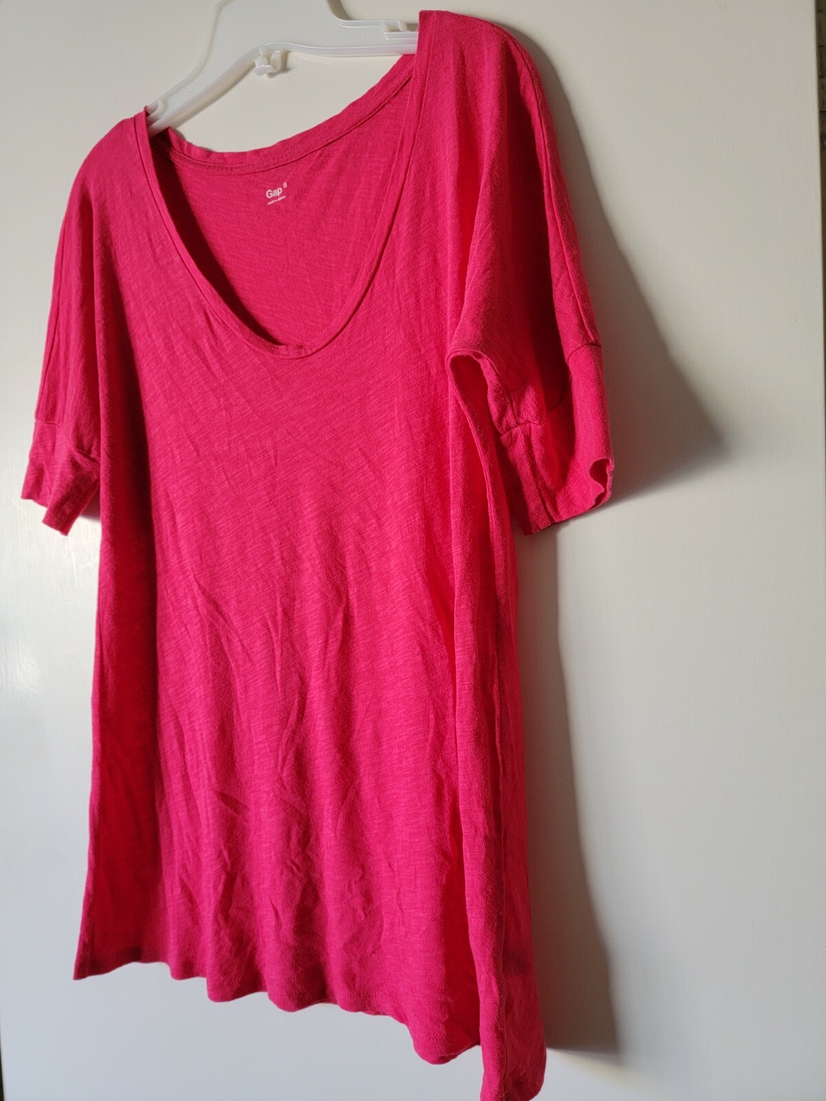 GAP Solid Hot Pink Basic Short Sleeve Summer Blou… - image 4