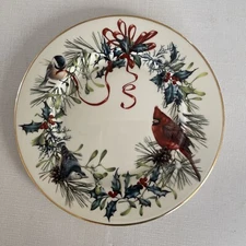 Lenox WINTER GREETINGS Salad Plate 8 1/8”USA 24K Rim Cardinal Holly Excellent