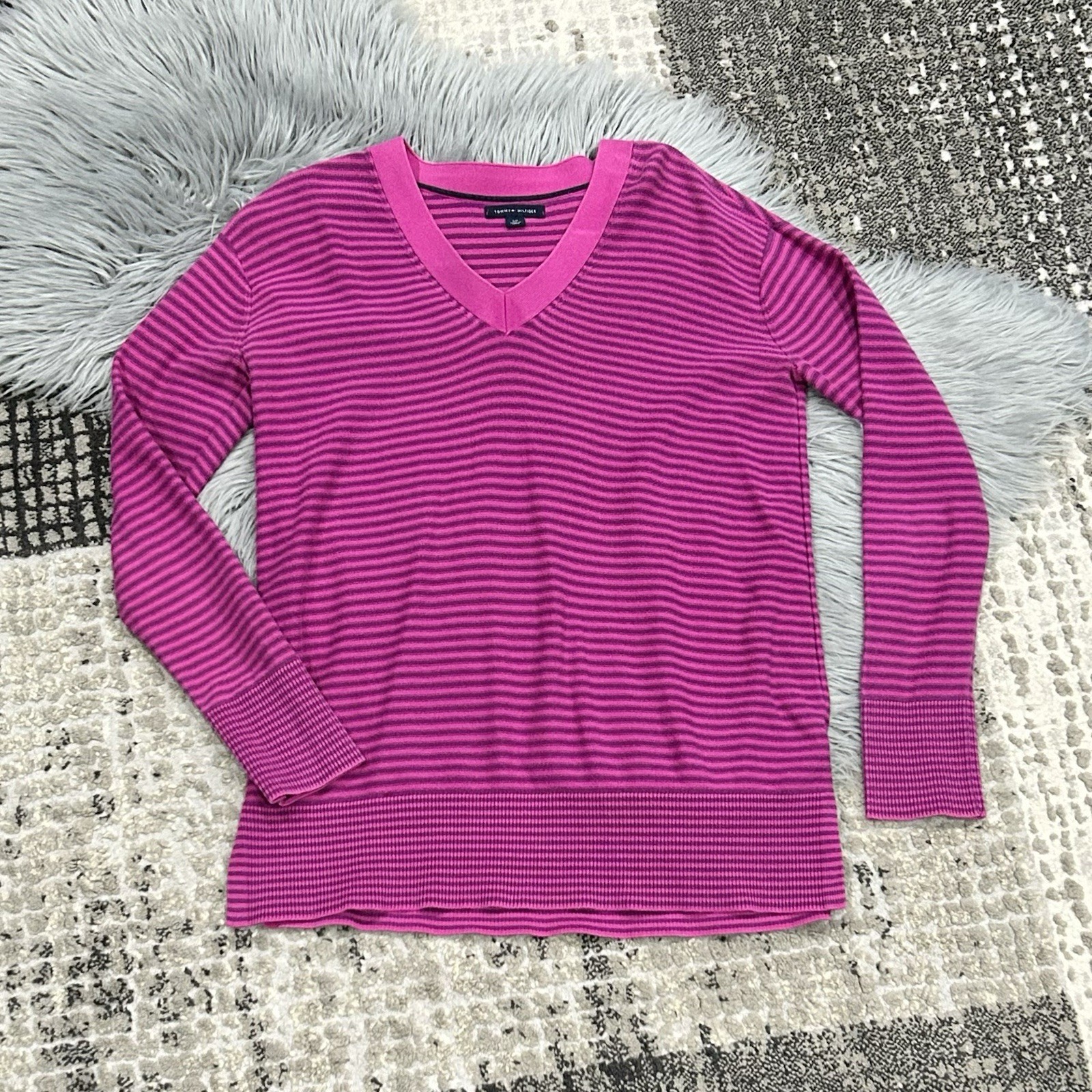Tommy Hilfiger Sweater Womens Small Pink Striped V Neck Tunic Long Sleeve thumbnail 2