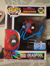 Ryan Reynolds Signed Deadpool v Wokverine Funko Pop! Autograph ACOA - Marvel