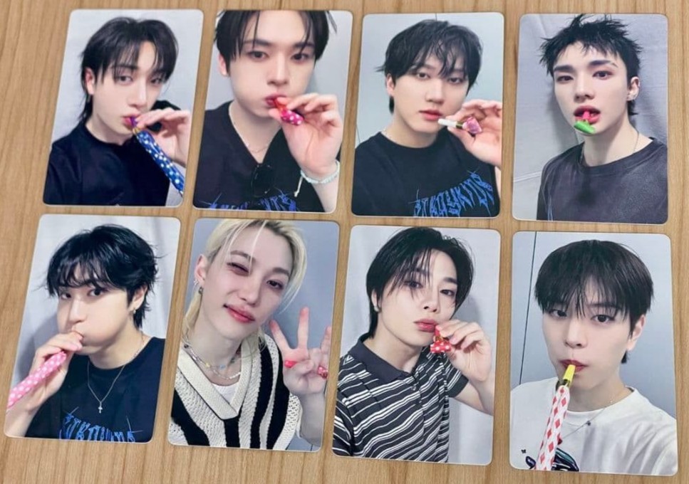 STRAY KIDS OFFICIAL KARMA ALBUM withfans YZY YIZHIYU POB PHOTOCARD