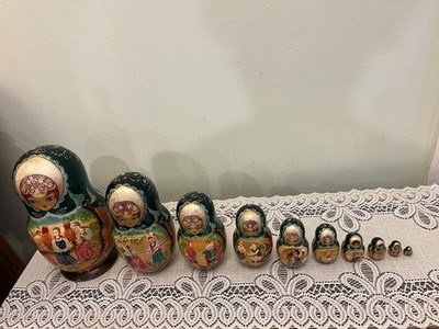 A Beautiful Set Of 10 Authentic Russian Nesting Dolls