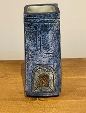 Troika Pottery Coffin Vase Decorated By Simone Kilburn Superb Vintage Condition