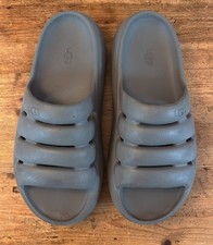 UGG Women s Gray/Green Slide Sandals Open Toe Rubber Upper Logo Accents Size 8