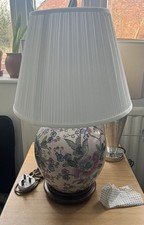 Large Chinoiserie Table Lamp With White Shade 1990’s. Vintage