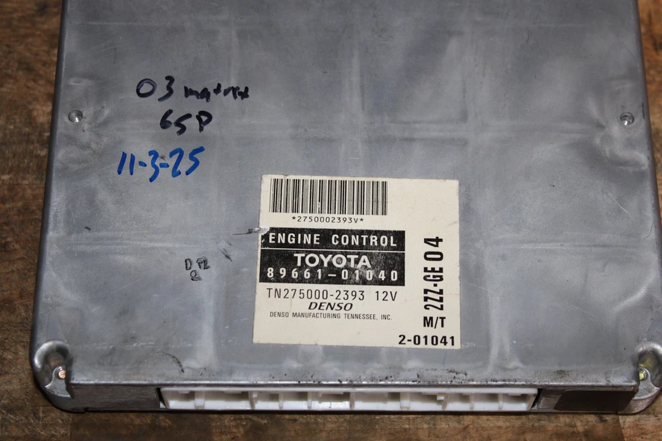 Toyota 2zz Ge Ecu Matrix XRS 2003/Pontiac Vibe GT 6 velocidades 89661-01040 Foto 3 de 4