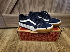 Vans Men's 3.5/Women's 5 Old Skool (Gum Bumper) Dress Blues Twill  VN0A38G1QVR